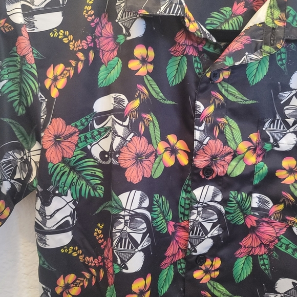 Boys Star Wars Black Pink Floral Casual Button Down Hawaiian Shirt sz 14 / 16 - Picture 2 of 5